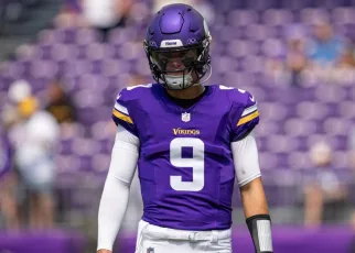 What does J.J. McCarthy’s knee injury mean for the Vikings?