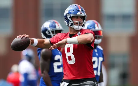 Giants QB Daniel Jones excited to return to game action