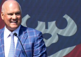 Cubs Hall of Famer Ryne Sandberg says he is cancer-free