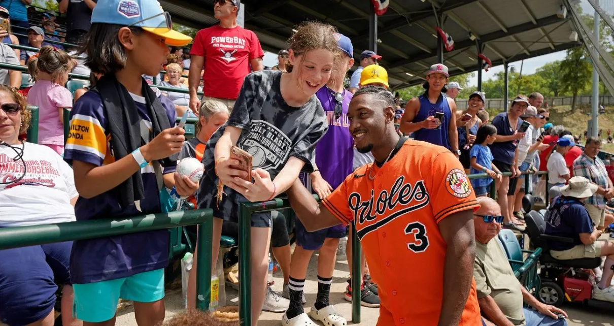 How MLB players learned to love the Little League Classic