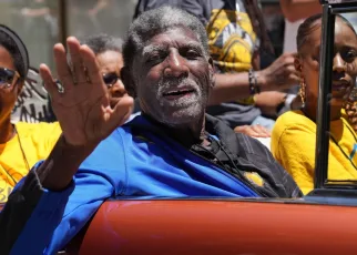 Al Attles, former Warriors player, coach, GM, dies at 87