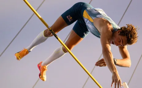 Pole vaulter Armand Duplantis clears 6.15 meters, wins in Lausanne