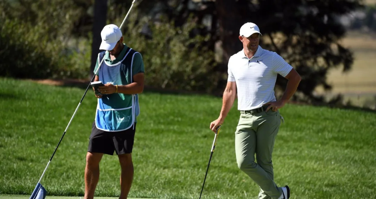 Rory McIlroy flings club into water during Round 2 of BMW