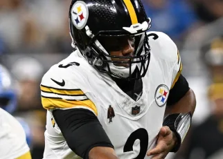 Steelers’ Russell Wilson quickly pulled after scoring drive