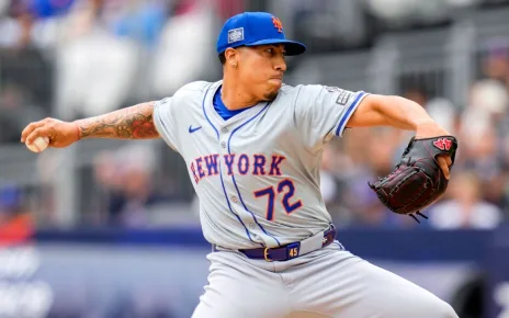 Mets place rookie Dedniel Nunez (forearm tightness) on IL