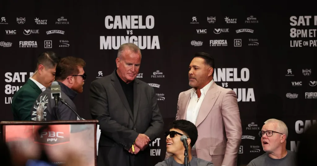 Oscar De La Hoya bashes ‘piece of sh*t’ Canelo Alvarez, sides with UFC: ‘You’re really making the wrong enemies’