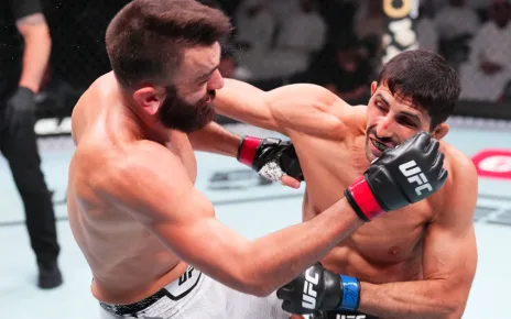 Highlights! Kaue Fernandes injects life into UFC Abu Dhabi with nasty TKO finish | Video