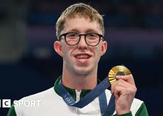 Paris 2024: Daniel Wiffen wins historic gold in 800m freestyle