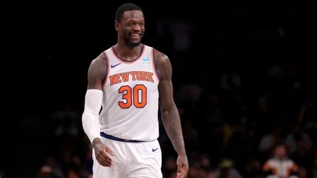 Knicks Mailbag: Julius Randle update; another center coming?