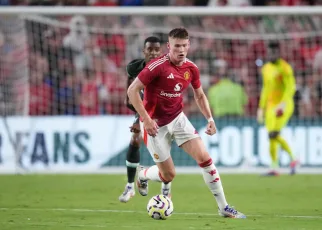 Euro giants lodge €25 million bid for ‘great’ Man United star – report