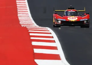 Giovinazzi leads Ferrari 1-2 in FP2