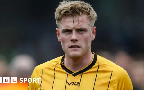 Will Evans: Newport County in talks with Mansfield over sale