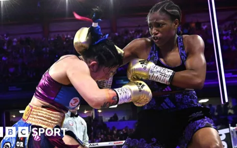 Caroline Dubois: Briton beats Maira Moneo for WBC interim lightweight title