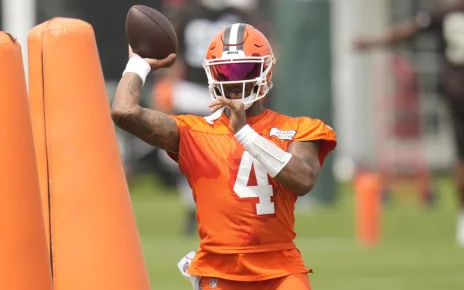 Browns announce that QB Deshaun Watson will not play in preseason opener