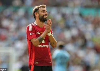 Bruno Fernandes ‘has reached agreement with Man United over new contract through to 2027’ – and the Red Devils captain ‘will be paid in line with club’s top earners’