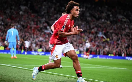 Man United 1-0 Fulham: Joshua Zirkzee strikes late on dream debut to secure dramatic opening day victory and spare Red Devils’ blushes after host of missed chances