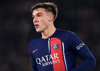 Transfer News Live: Manuel Ugarte set for Man United medical, Liverpool enquire about Federico Chiesa, and Wolves target Arsenal’s Aaron Ramsdale