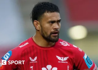 Vaea Fifita: Tonga forward signs new Scarlets deal