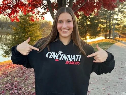 U.S. Open Qualifier Ellie Schrank Commits to Cincinnati for 2024-25