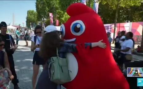 Fans gather at the Club de France to celebrate Olympic athletes