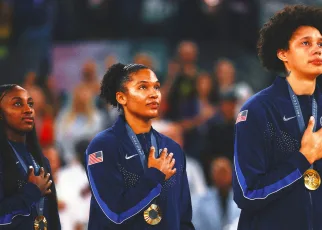 Brittney Griner lets tears flow during national anthem after USA women win gold