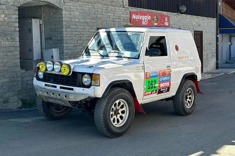 Henry Favre to enter 2025 Dakar Classic with Pajero