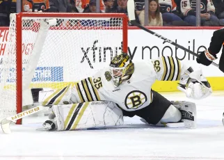 Senators Extend Linus Ullmark to 4 Year Contract – The Hockey Writers – NHL News