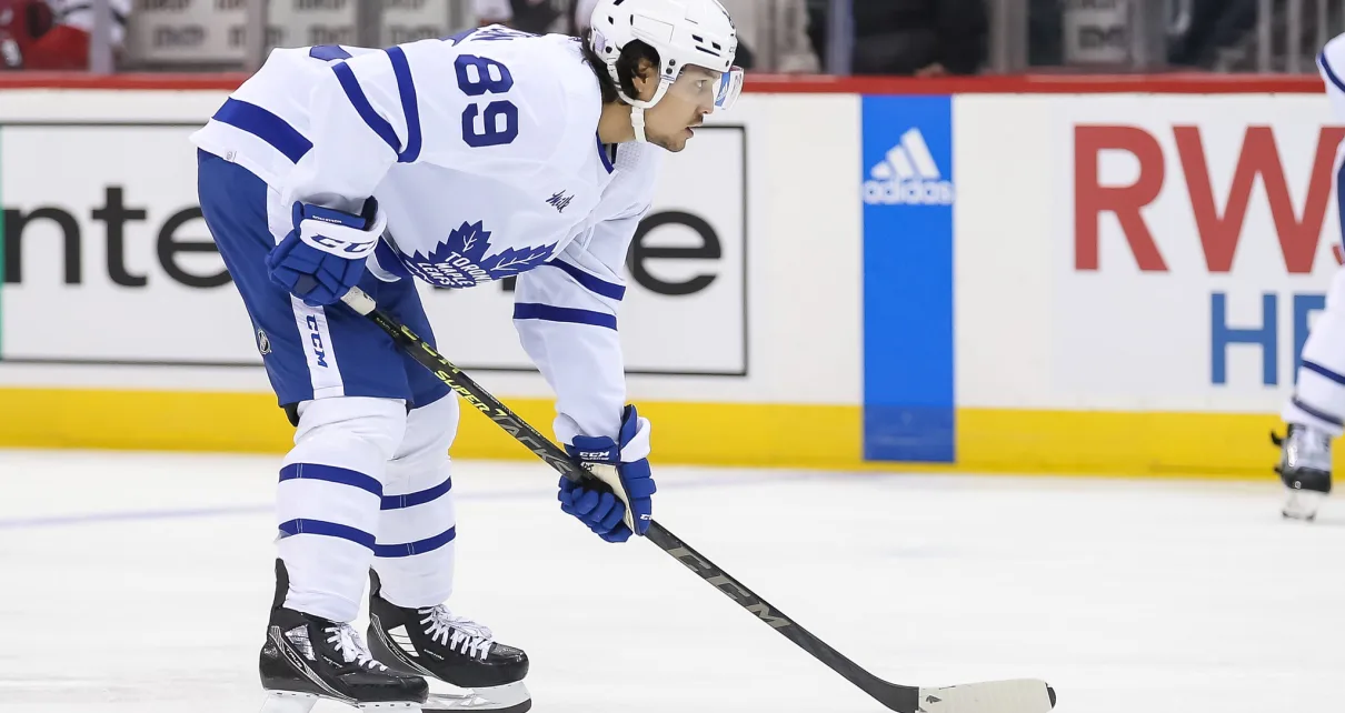 Maple Leafs’ Backup Plans for Extended Robertson Signing Standoff – The Hockey Writers – Toronto Maple Leafs