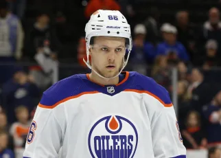 Insider Claims Philip Broberg Is Unhappy With Edmonton Oilers – The Hockey Writers – Edmonton Oilers