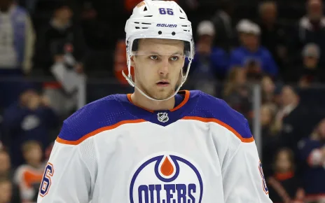 Insider Claims Philip Broberg Is Unhappy With Edmonton Oilers – The Hockey Writers – Edmonton Oilers