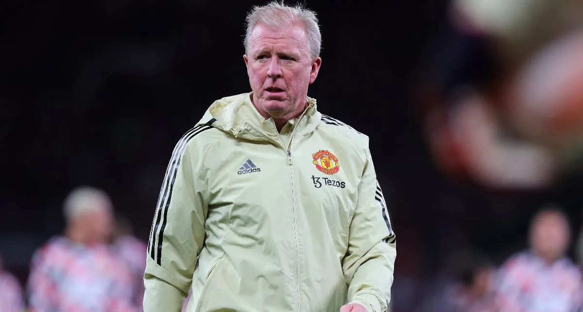 Steve McClaren leaves Manchester United to take Jamaica job