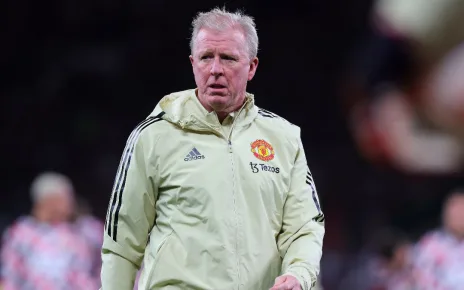 Steve McClaren leaves Manchester United to take Jamaica job