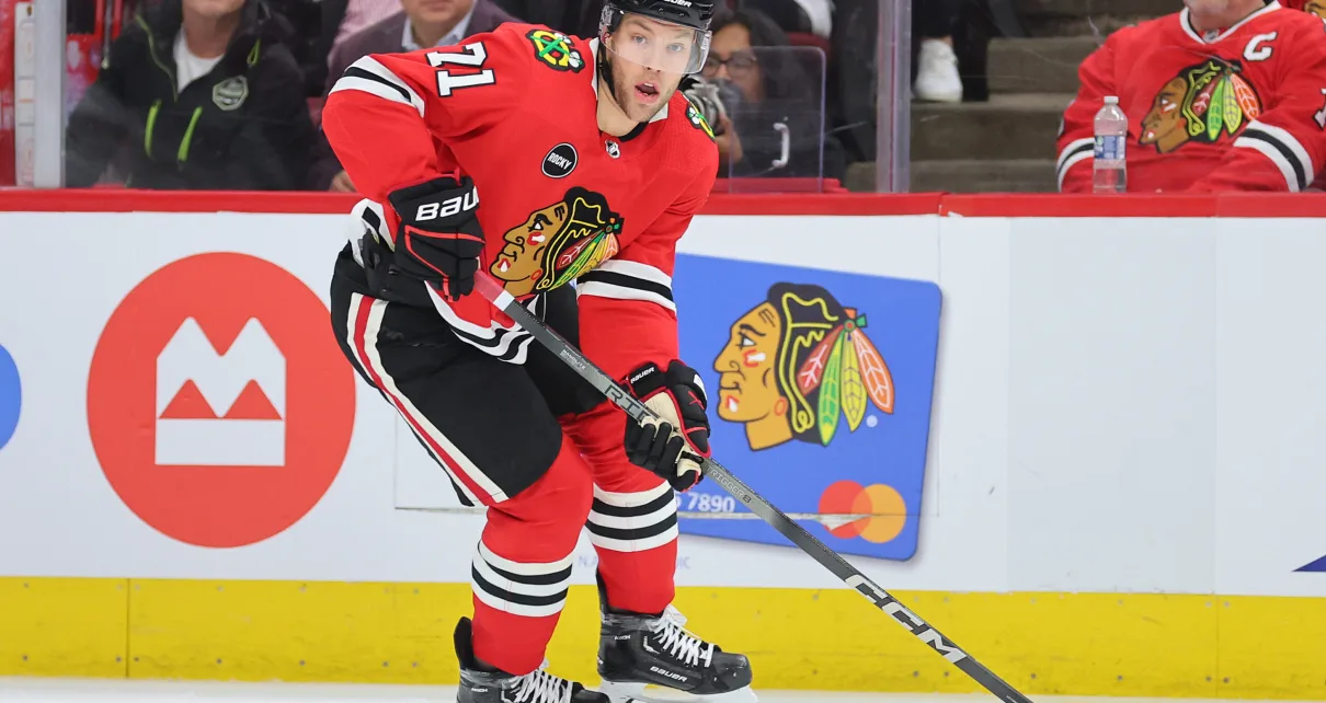 Blackhawks’ Taylor Hall Needs to Bounce Back in 2024-25 – The Hockey Writers – Chicago Blackhawks