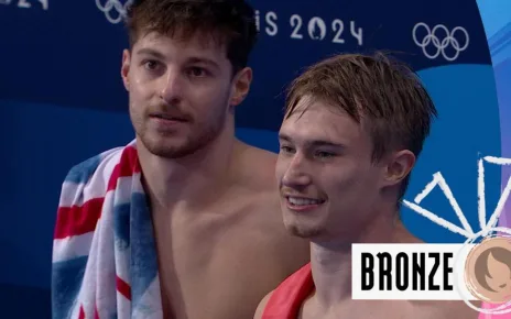 Laugher and Harding win 3m synchro diving bronze