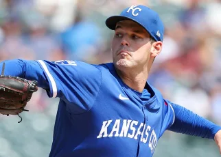 Cole Ragans strikes out 8 in win against Twins