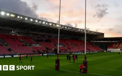 Scarlets’ £2.6m loan extension bid goes to full Carmarthenshire council