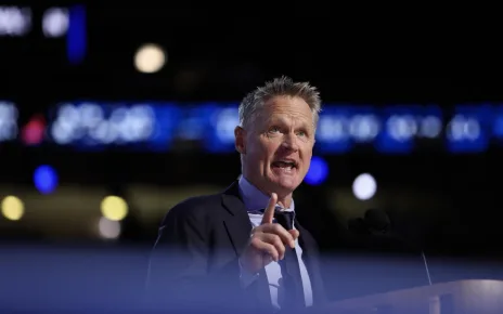 Kerr references Steph’s ‘night night’ celebration in DNC speech