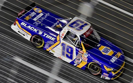 Eckes can clinch NASCAR Truck playoffs top seed at Richmond