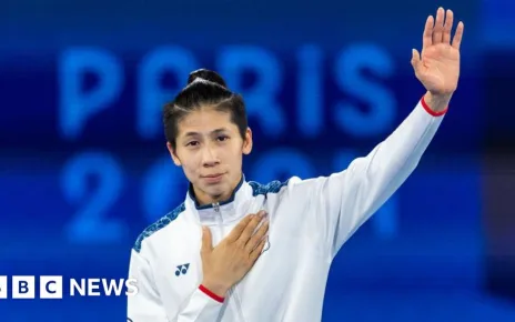 Taiwan cheers Lin’s boxing gold after gender row