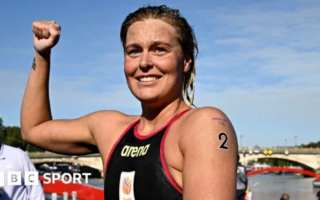 Paris 2024: Sharon van Rouwendaal clinches gold in 10km marathon swim