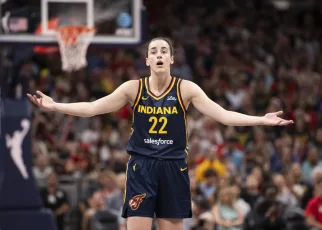 Caitlin Clark sets WNBA rookie record, scores 23 in Fever’s win over Storm