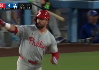 Kyle Schwarber hits his third home run of the night, extending Phillies' lead over Dodgers