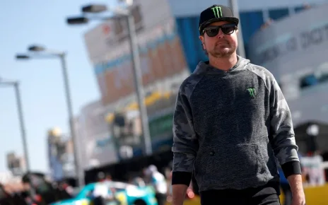 Retired NASCAR Cup champion Kurt Busch arrested on DWI charges