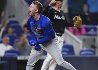 Pete Crow-Armstrong hits inside-the-park homer vs. Marlins