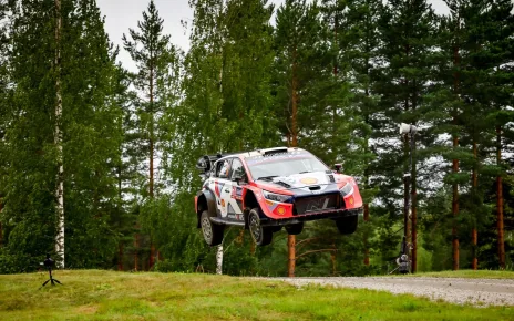 Tanak ruled out of remaining Rally Finland WRC stages after crash