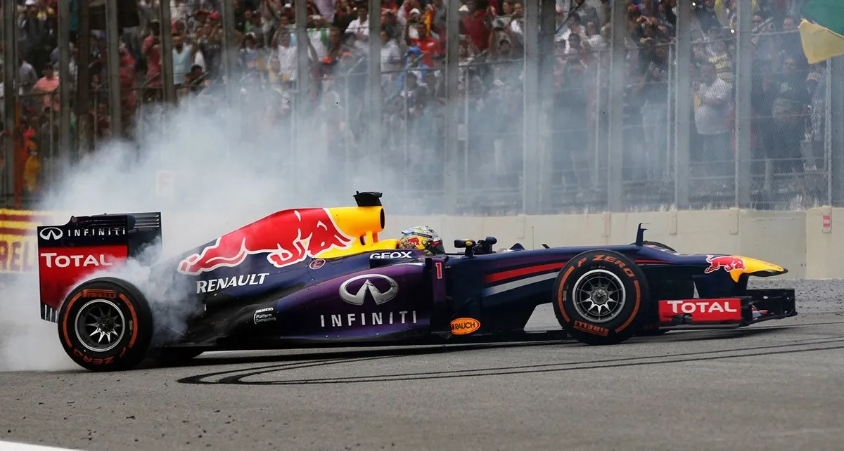 Why Vettel’s 2013 charge has given McLaren F1 title belief