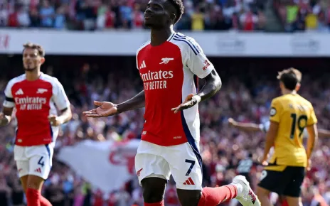 Watch: Vintage Saka goal nudges Arsenal past Wolves for opening win