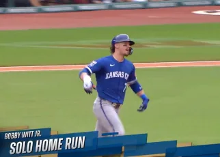 Royals' Bobby Witt Jr. crushes his a solo home run to increase lead vs. Guardians