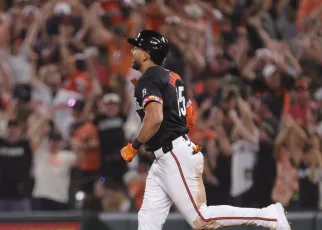 Anthony Santander hits go-ahead grand slam vs. Astros