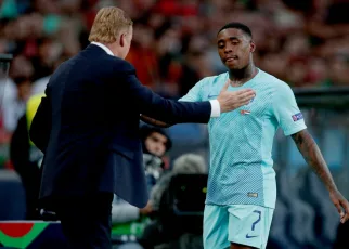 Steven Bergwijn hits back at Ronald Koeman in Netherlands row